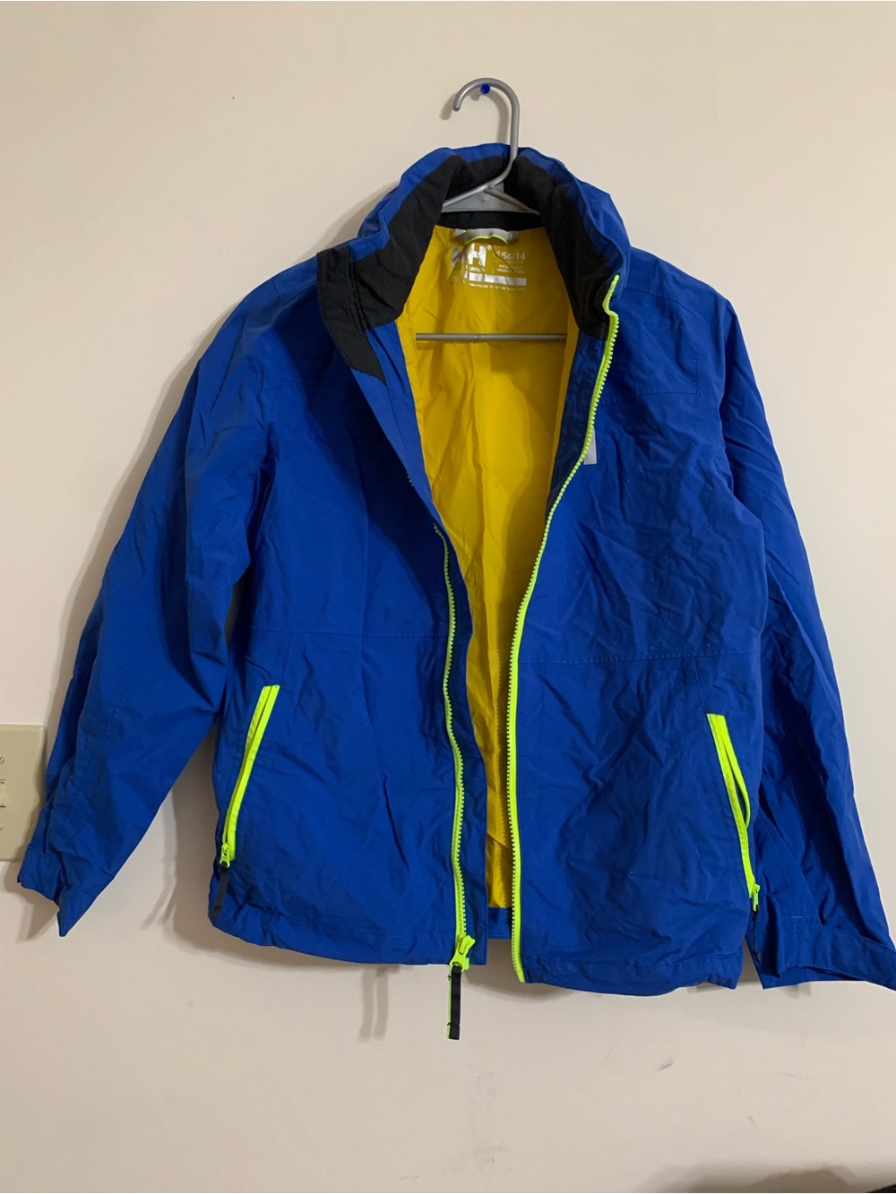 Helly Hansen Blue Windbreaker Jacket with Yellow Interior
